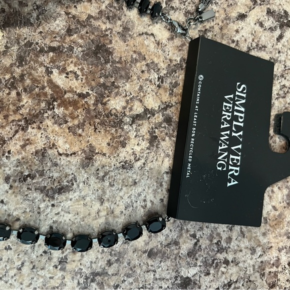 Simply Vera Vera Wang necklace - Picture 4 of 6